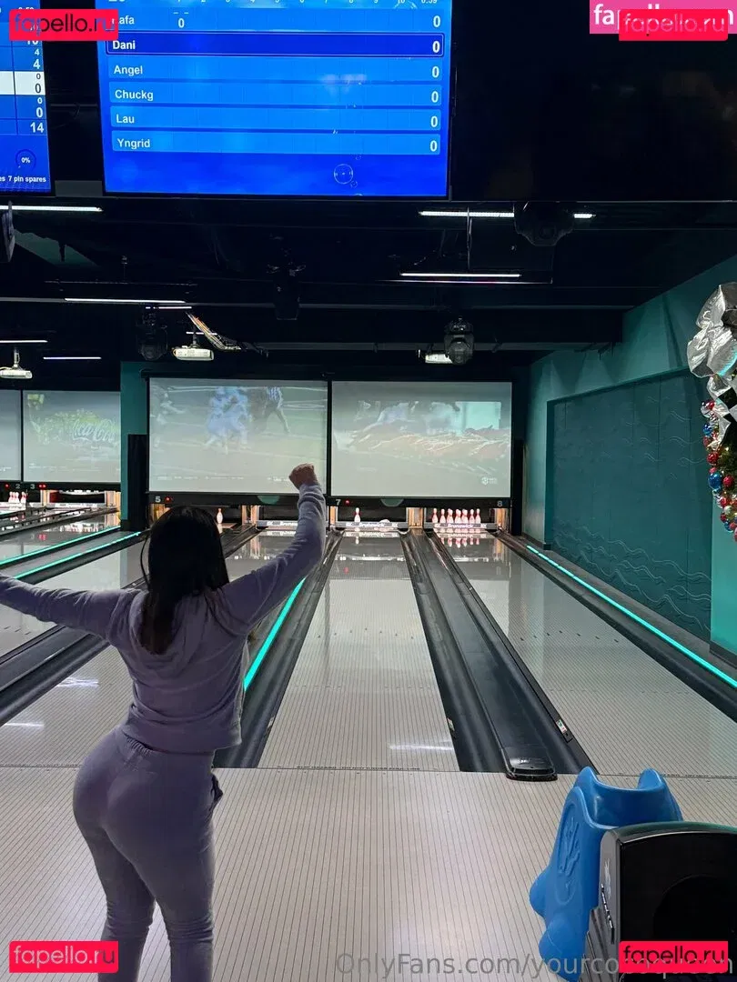 yourcocoqueen Onlyfans Photo Gallery 