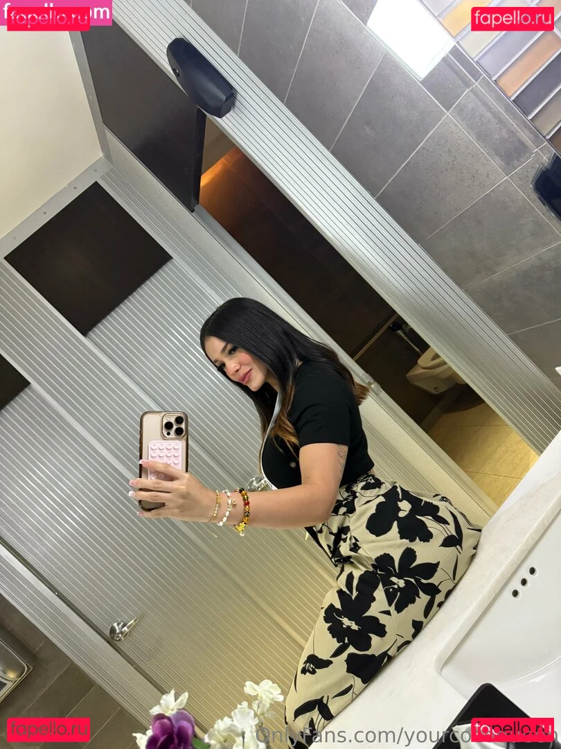 yourcocoqueen Onlyfans Photo Gallery 