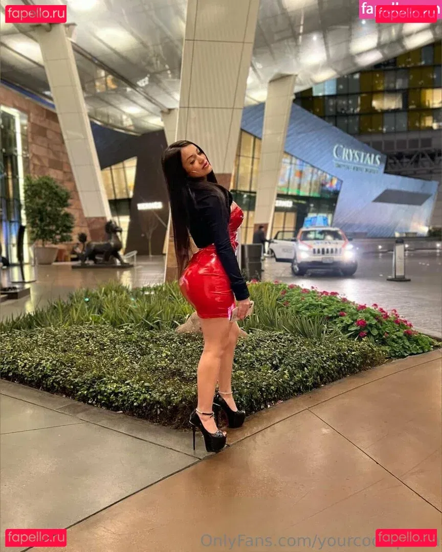 yourcocoqueen Onlyfans Photo Gallery 