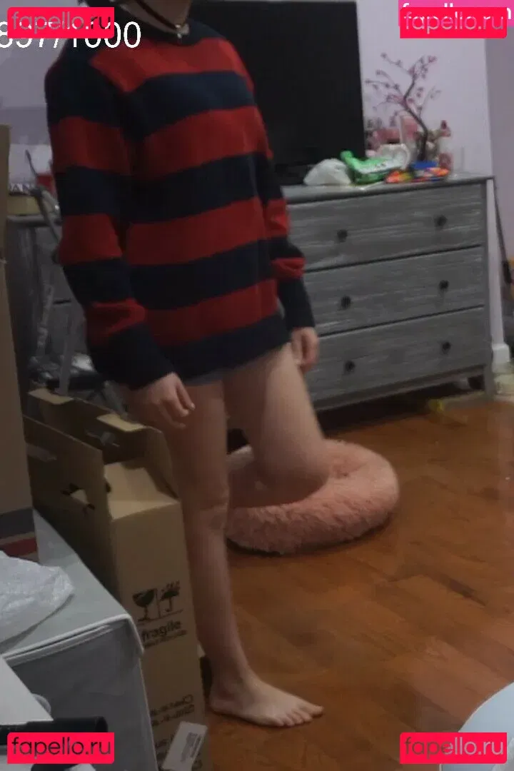 marisnot12 Onlyfans Photo Gallery 