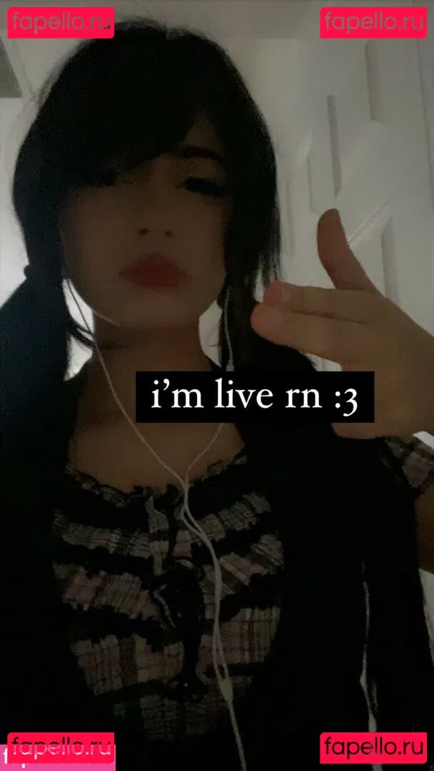 marisnot12 Onlyfans Photo Gallery 