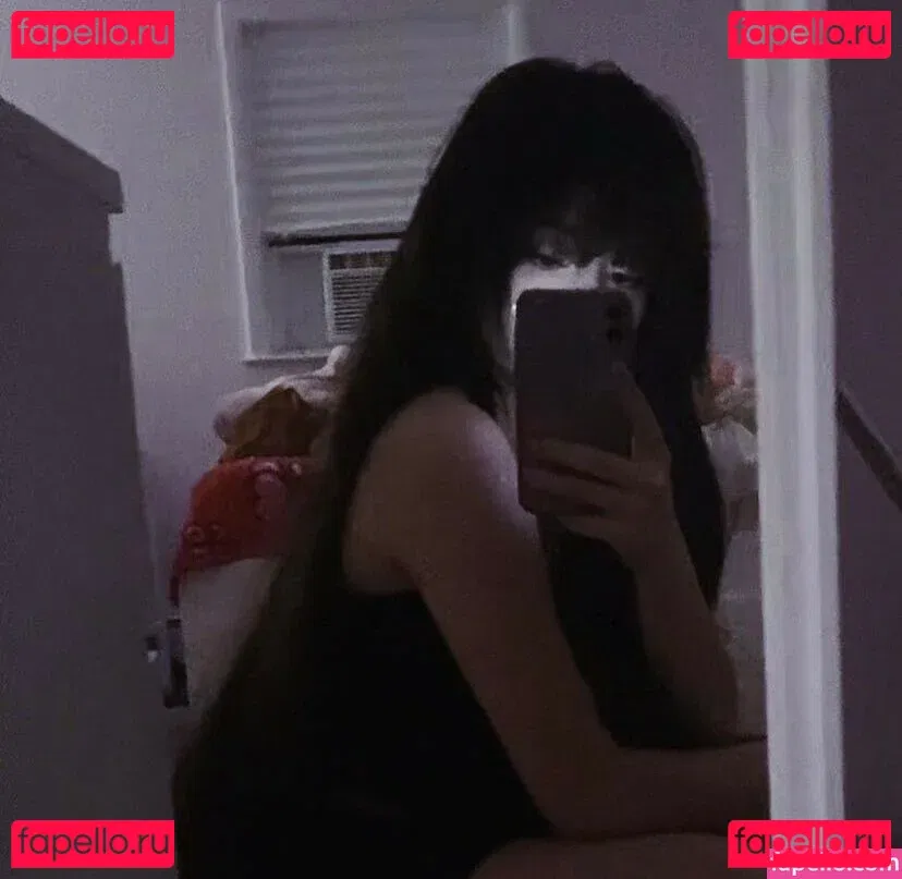 marisnot12 Onlyfans Photo Gallery 