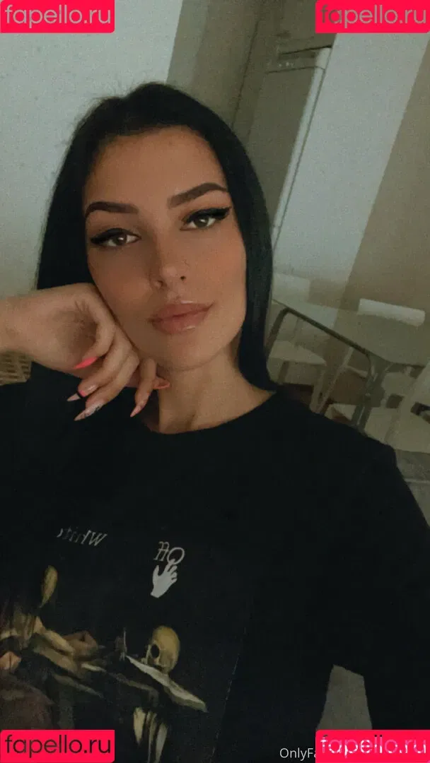 cristall69 Onlyfans Photo Gallery 