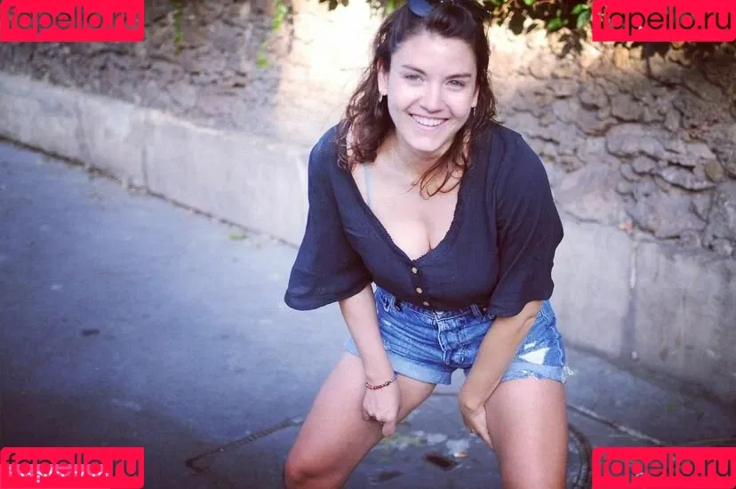 Eleonore Costes Onlyfans Photo Gallery 
