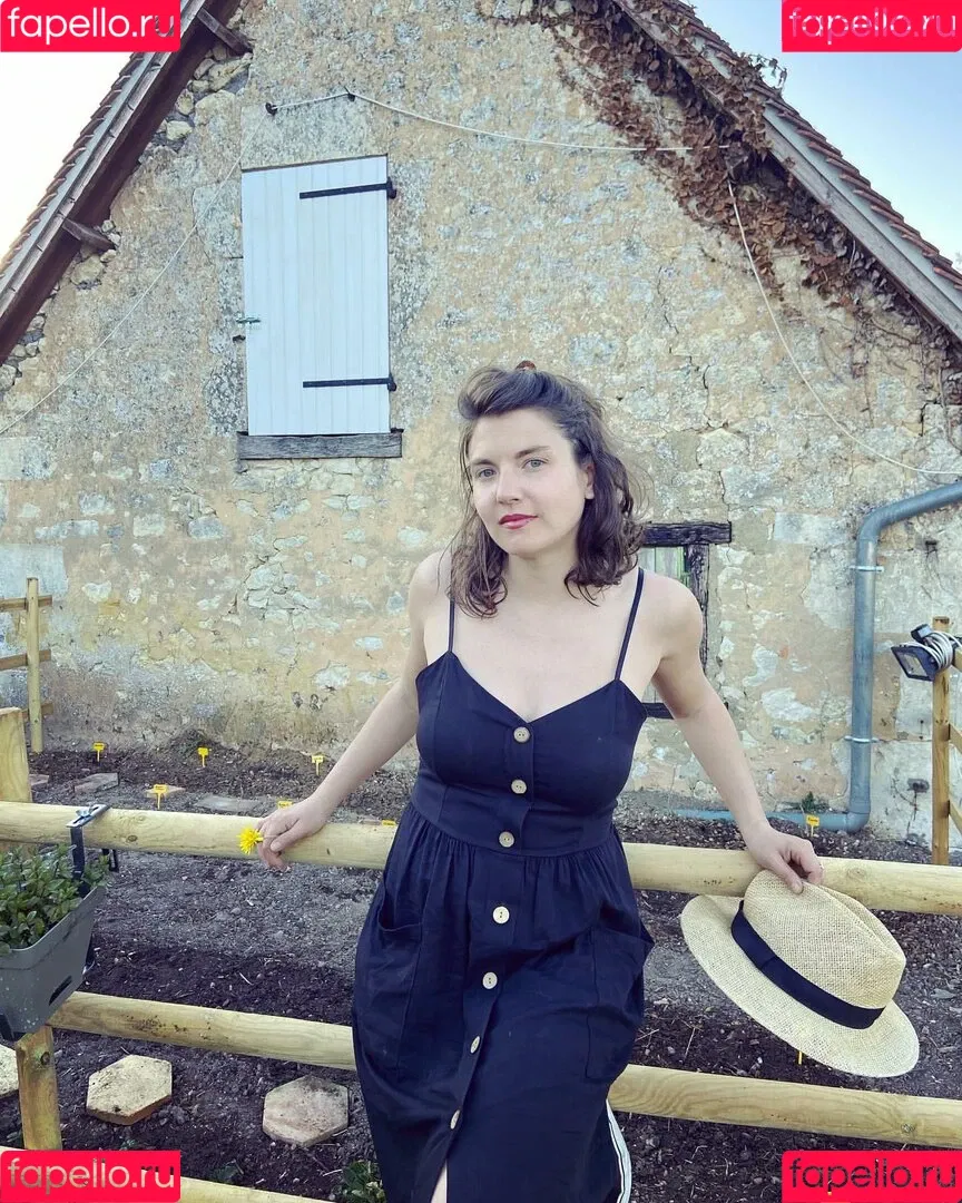Eleonore Costes Onlyfans Photo Gallery 
