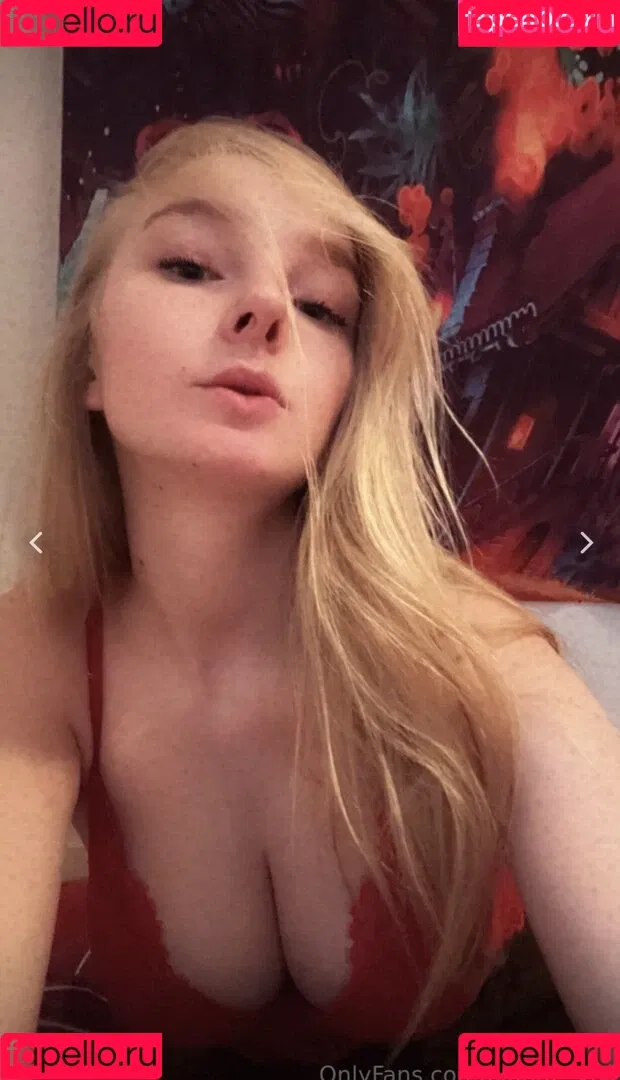 blonde_vivi Onlyfans Photo Gallery 