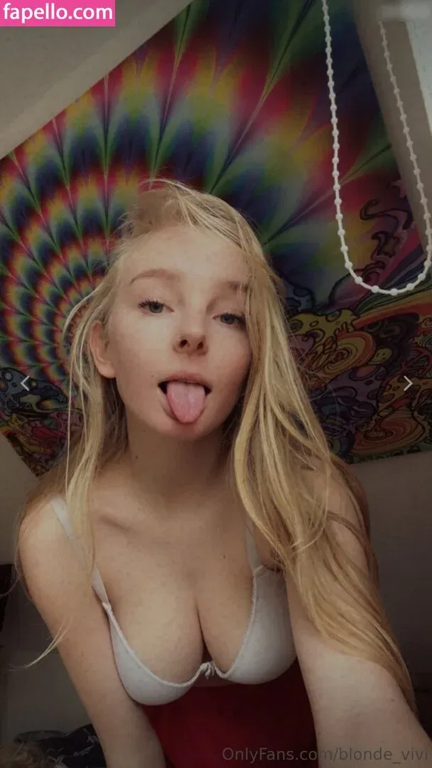 blonde_vivi Onlyfans Photo Gallery 