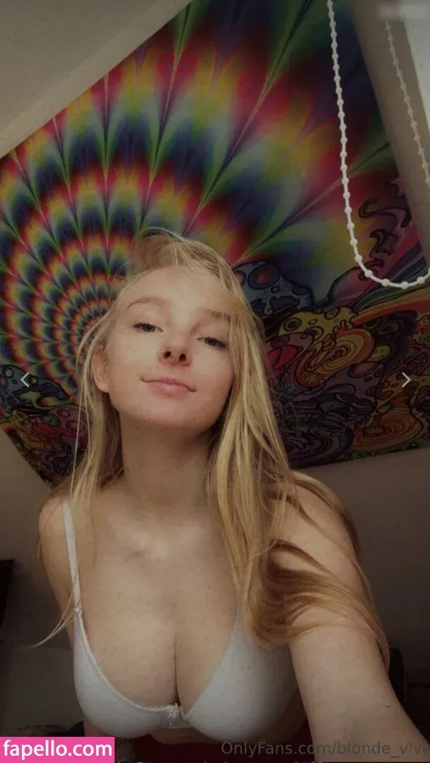blonde_vivi Onlyfans Photo Gallery 