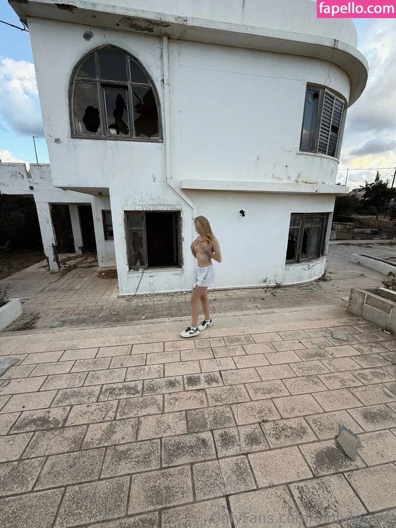 blonde_vivi Onlyfans Photo Gallery 