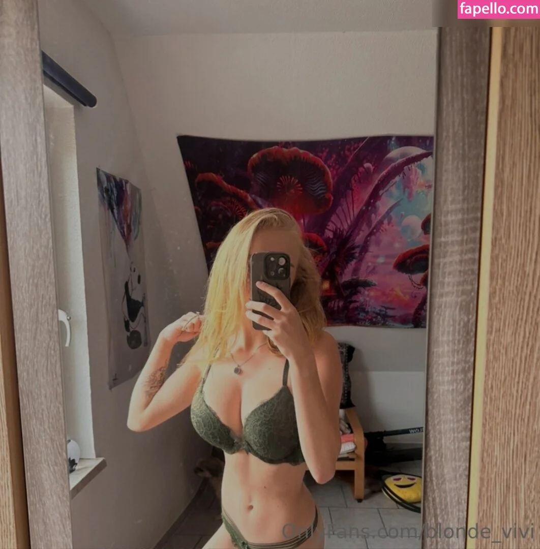 blonde_vivi Onlyfans Photo Gallery 