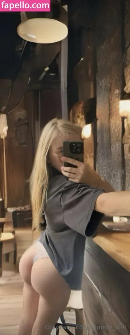 blonde_vivi Onlyfans Photo Gallery 