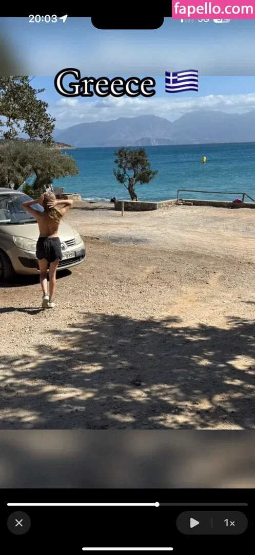 blonde_vivi Onlyfans Photo Gallery 