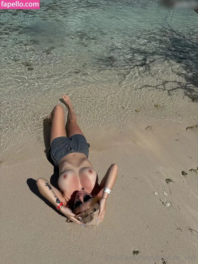 blonde_vivi Onlyfans Photo Gallery 