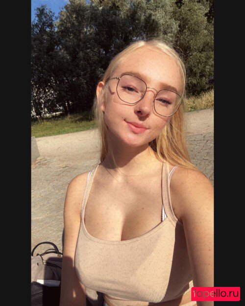 blonde_vivi Nude Onlyfans Photo 46