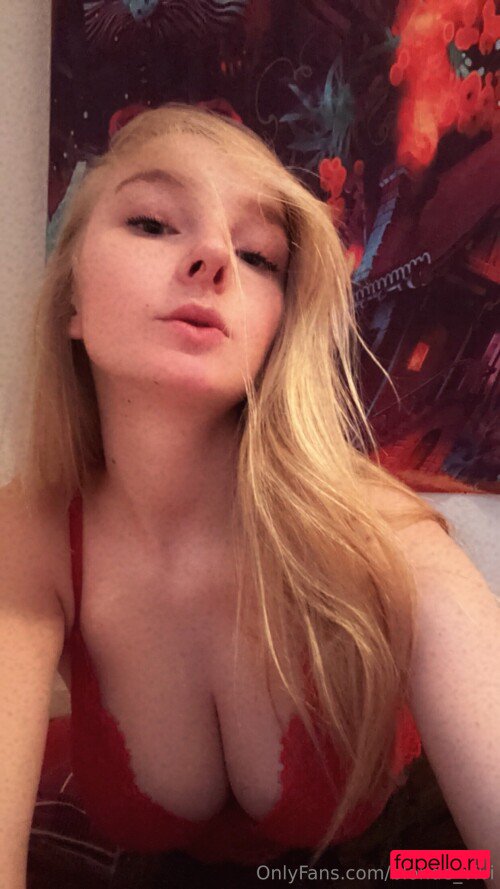 blonde_vivi Nude Onlyfans Photo 30