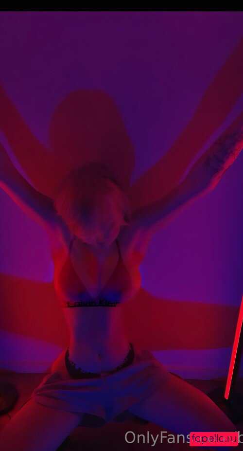 blonde_vivi Nude Onlyfans Photo 13