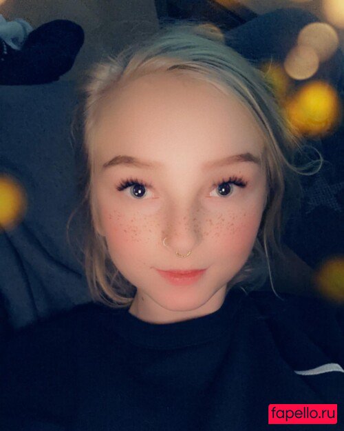 blonde_vivi Nude Onlyfans Photo 17
