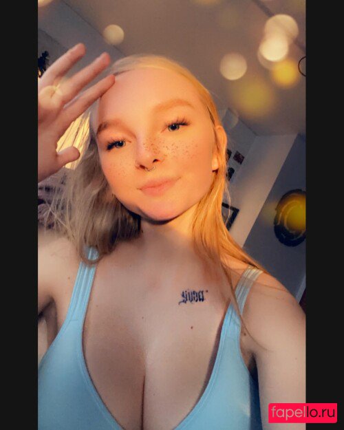 blonde_vivi Nude Onlyfans Photo 14