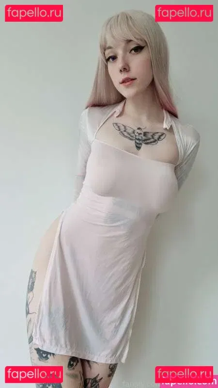 Elles Onlyfans Photo Gallery 