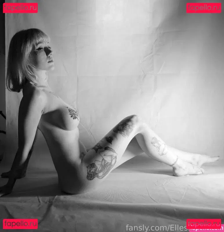 Elles Onlyfans Photo Gallery 