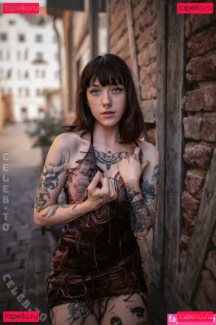 Elles Onlyfans Photo Gallery 