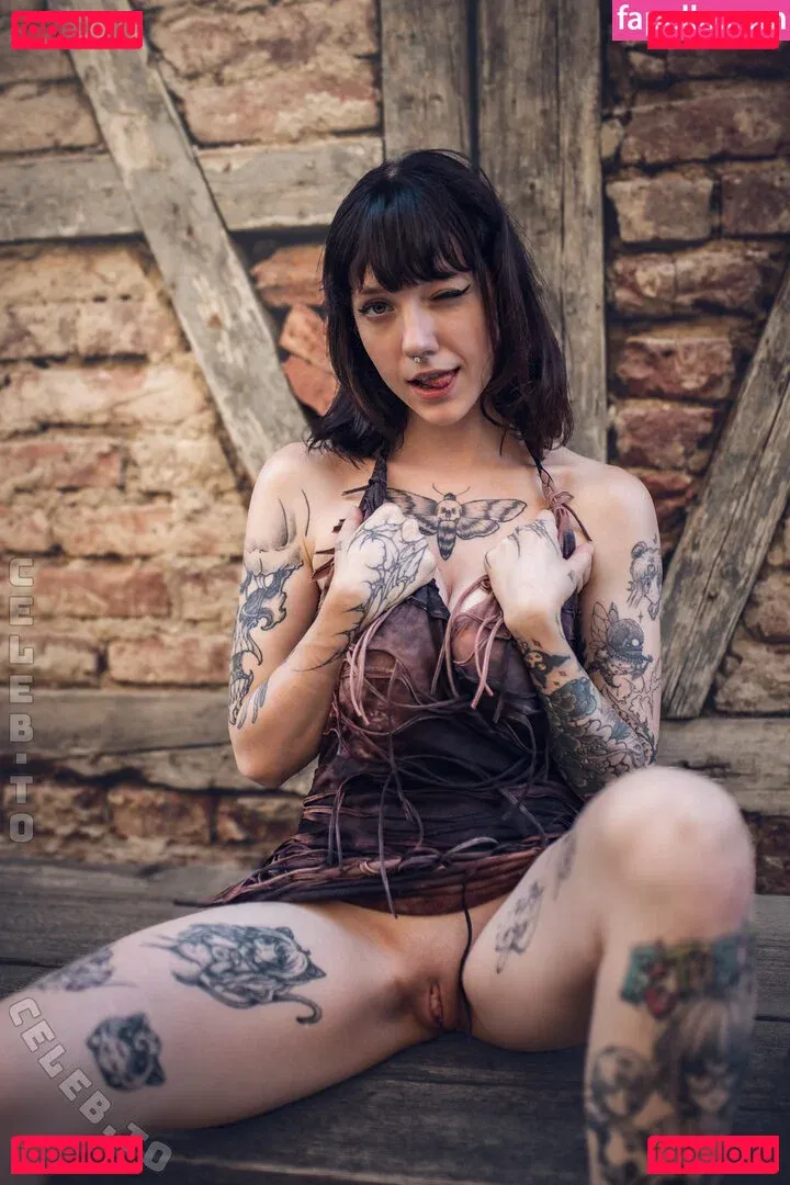 Elles Onlyfans Photo Gallery 