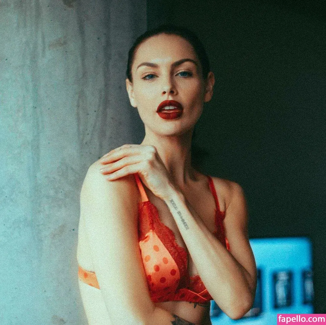 Laurishek Onlyfans Photo Gallery 