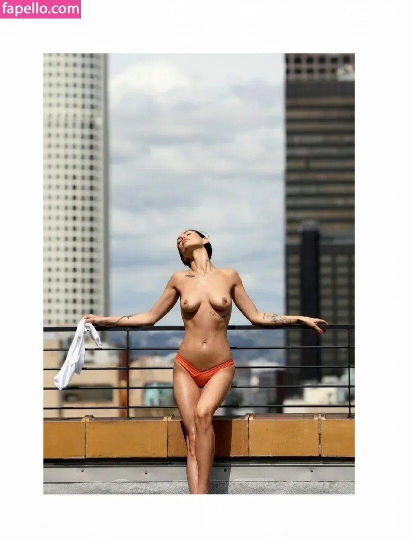 Laurishek Onlyfans Photo Gallery 