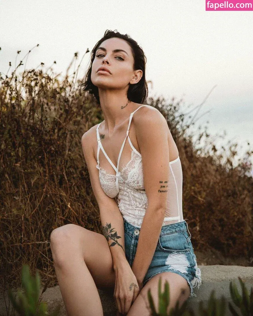 Laurishek Onlyfans Photo Gallery 