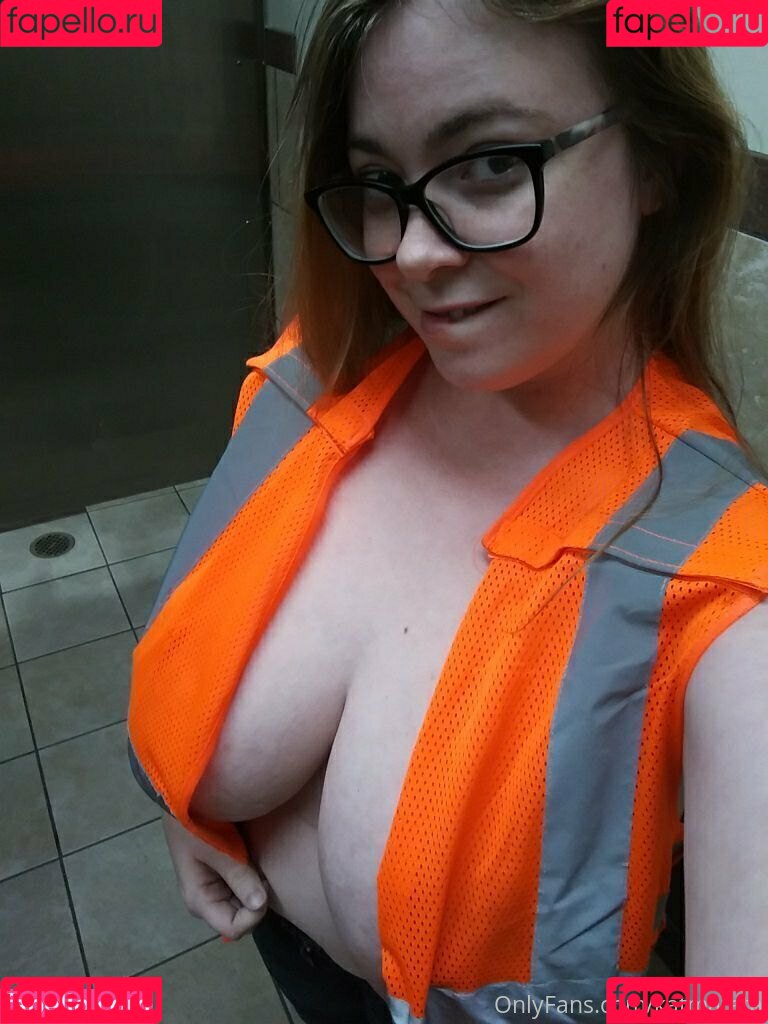 katmatata Onlyfans Photo Gallery 