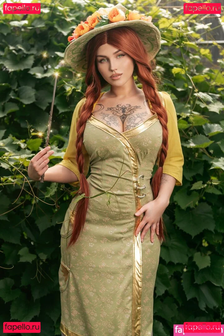 Niveron Cosplay Onlyfans Photo Gallery 