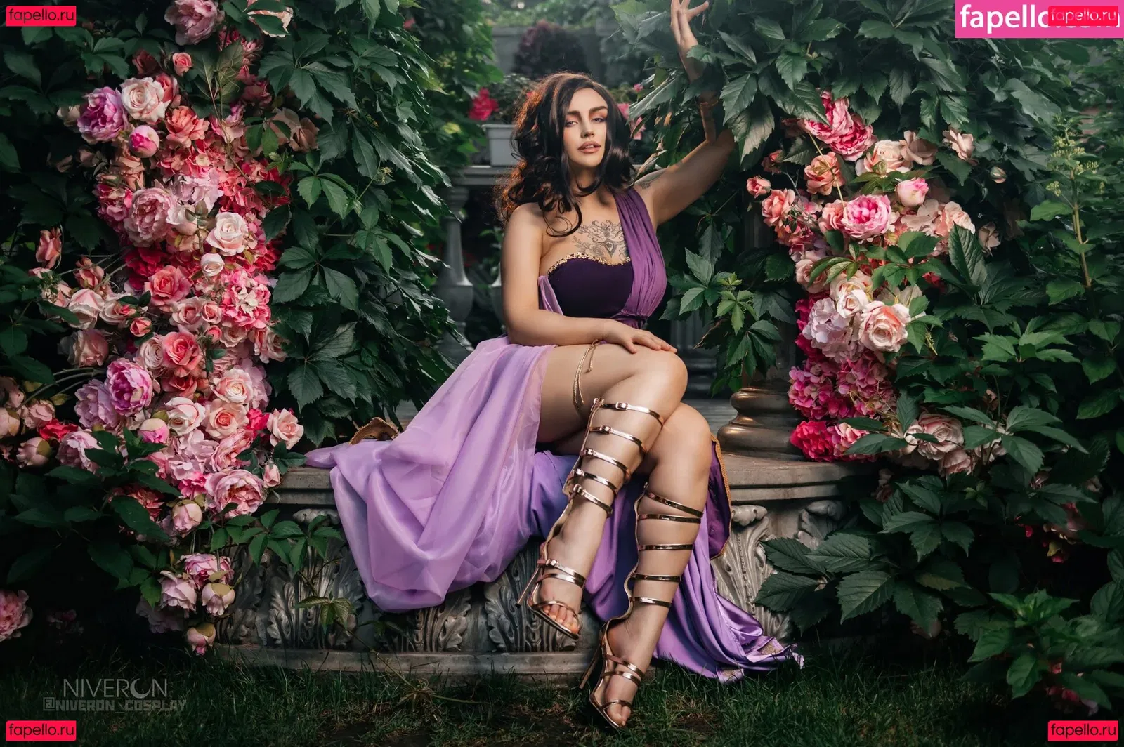 Niveron Cosplay Onlyfans Photo Gallery 