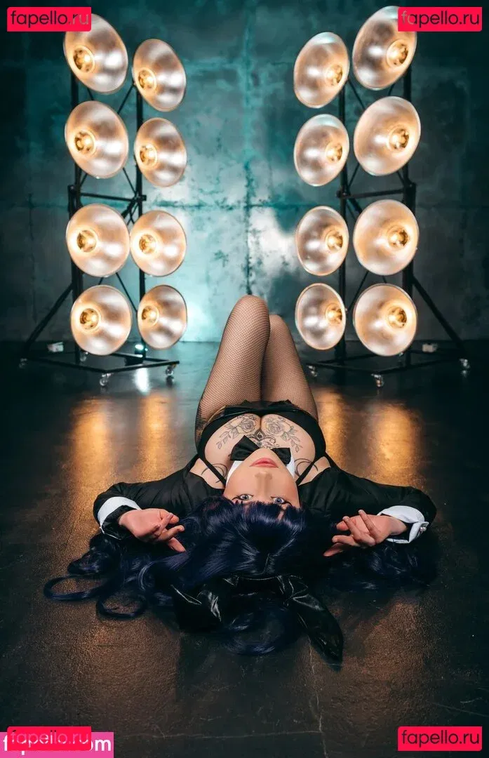 Niveron Cosplay Onlyfans Photo Gallery 