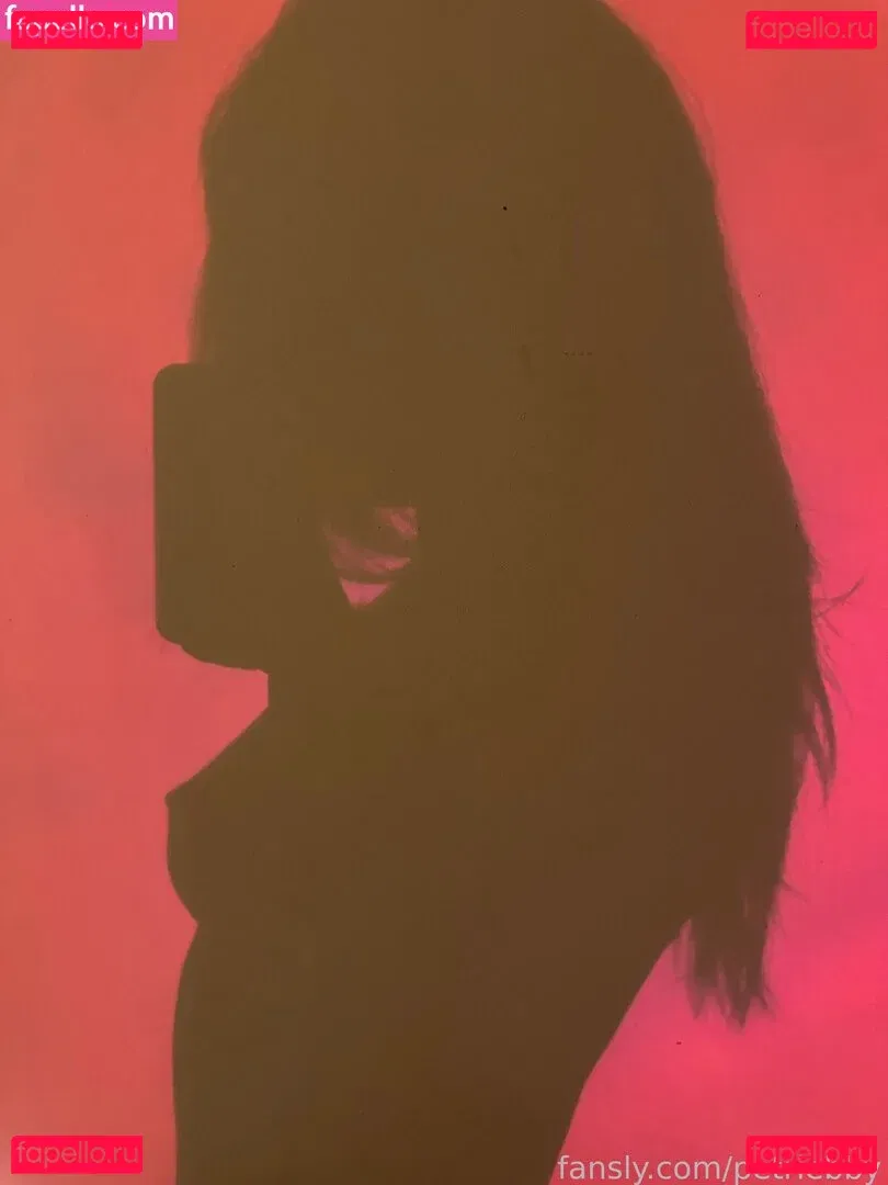 petriebby Onlyfans Photo Gallery 