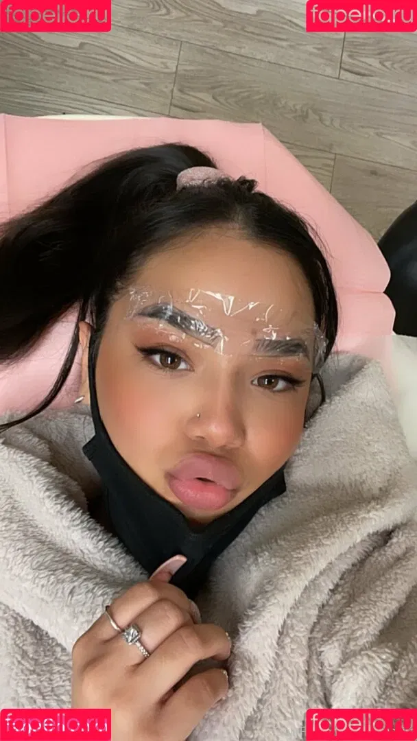 desmariie Onlyfans Photo Gallery 