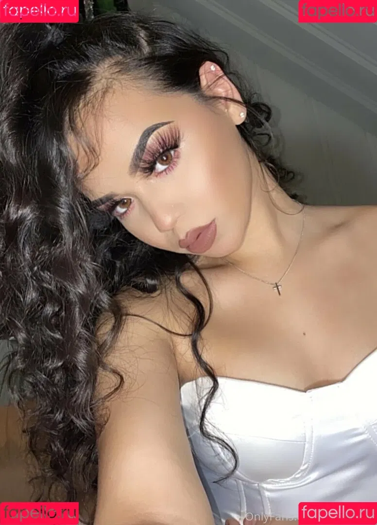 desmariie Onlyfans Photo Gallery 