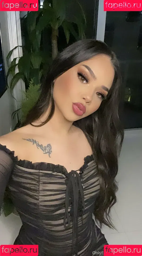 desmariie Onlyfans Photo Gallery 