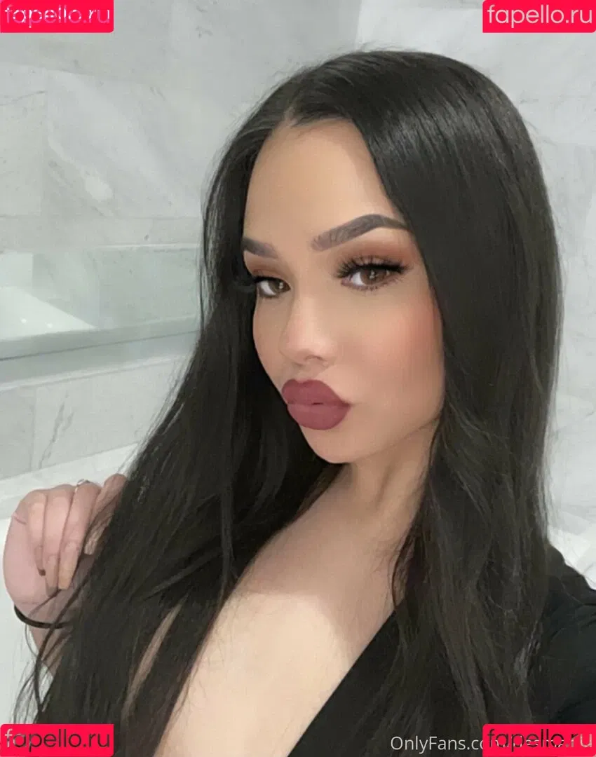 desmariie Onlyfans Photo Gallery 