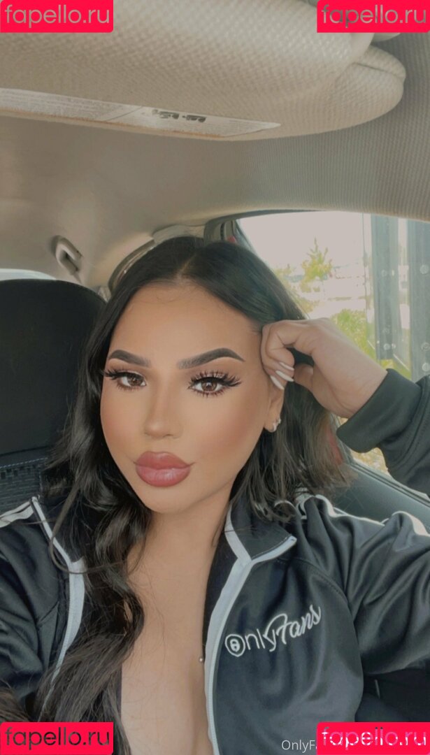 desmariie Onlyfans Photo Gallery 