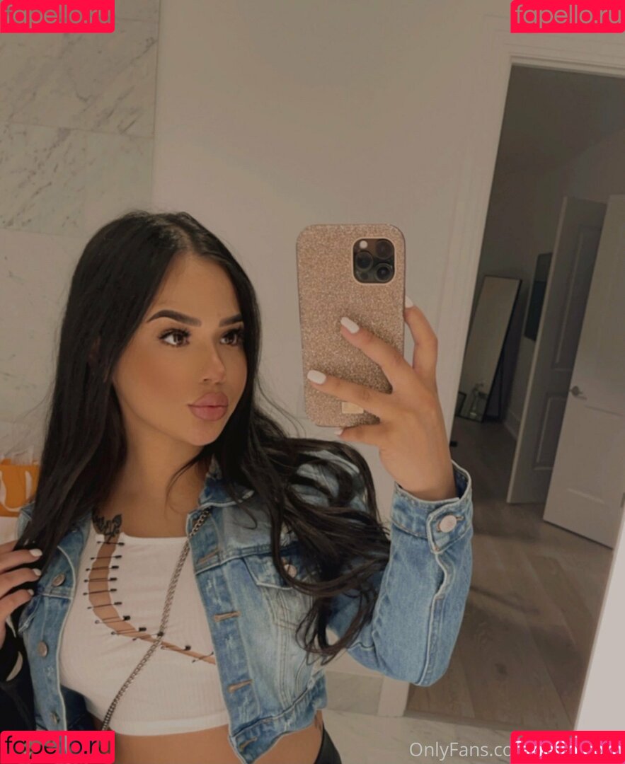 desmariie Onlyfans Photo Gallery 