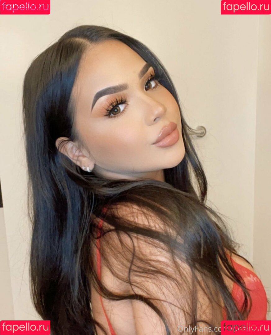 desmariie Onlyfans Photo Gallery 