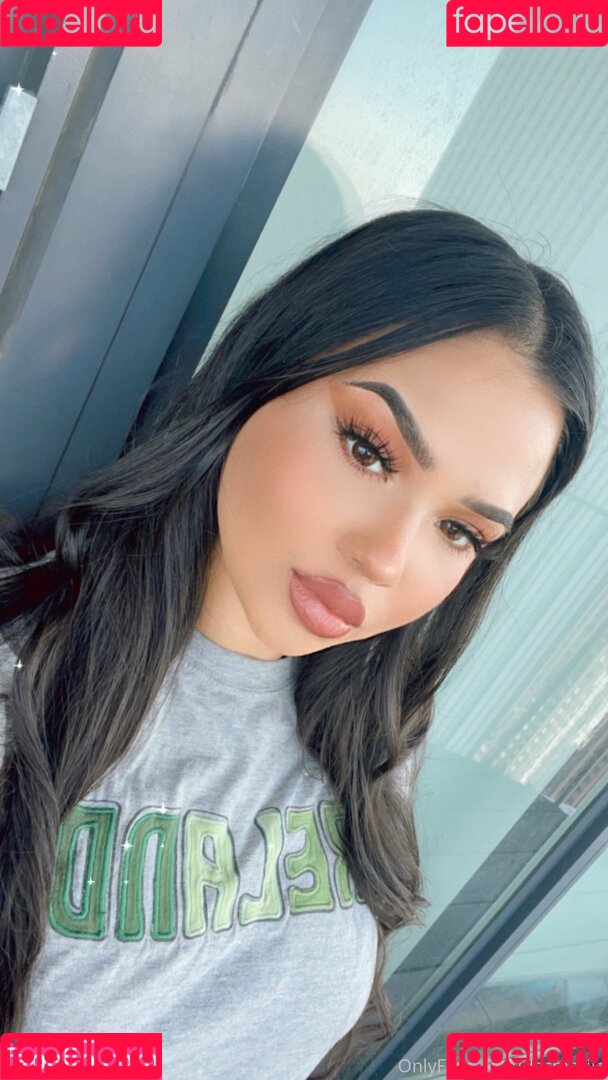 desmariie Onlyfans Photo Gallery 