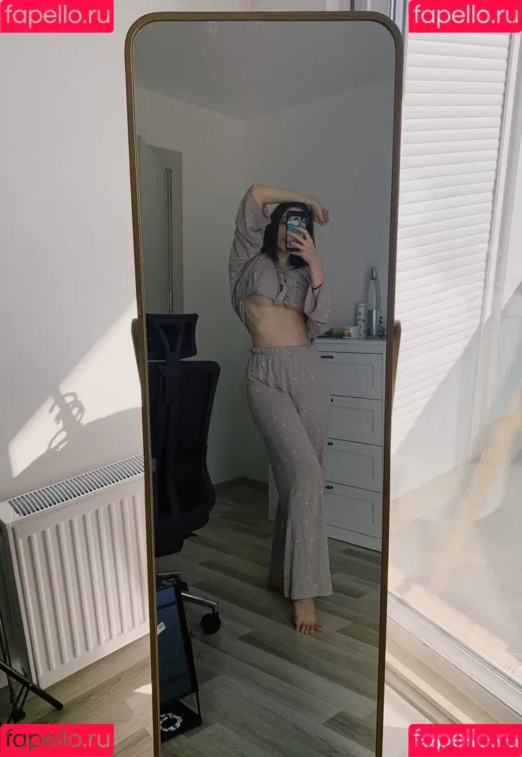 summermur Onlyfans Photo Gallery 