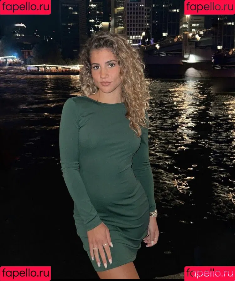 Sarah.anca Onlyfans Photo Gallery 