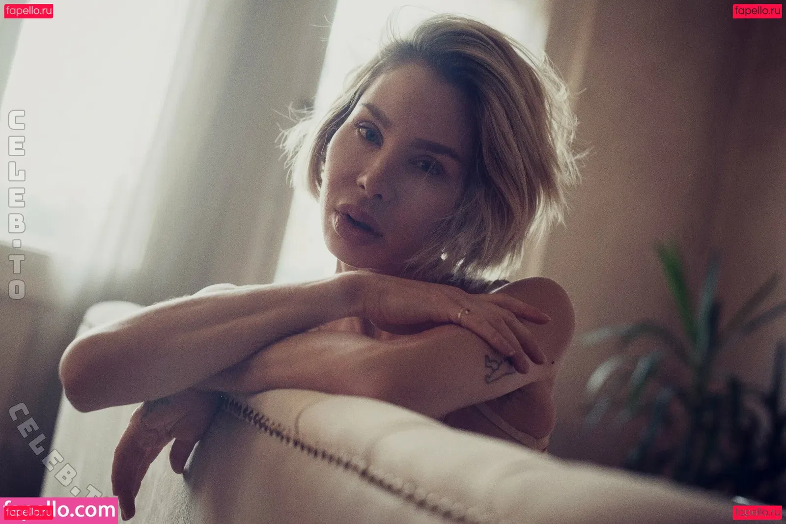 Nathalie Crivelli Onlyfans Photo Gallery 