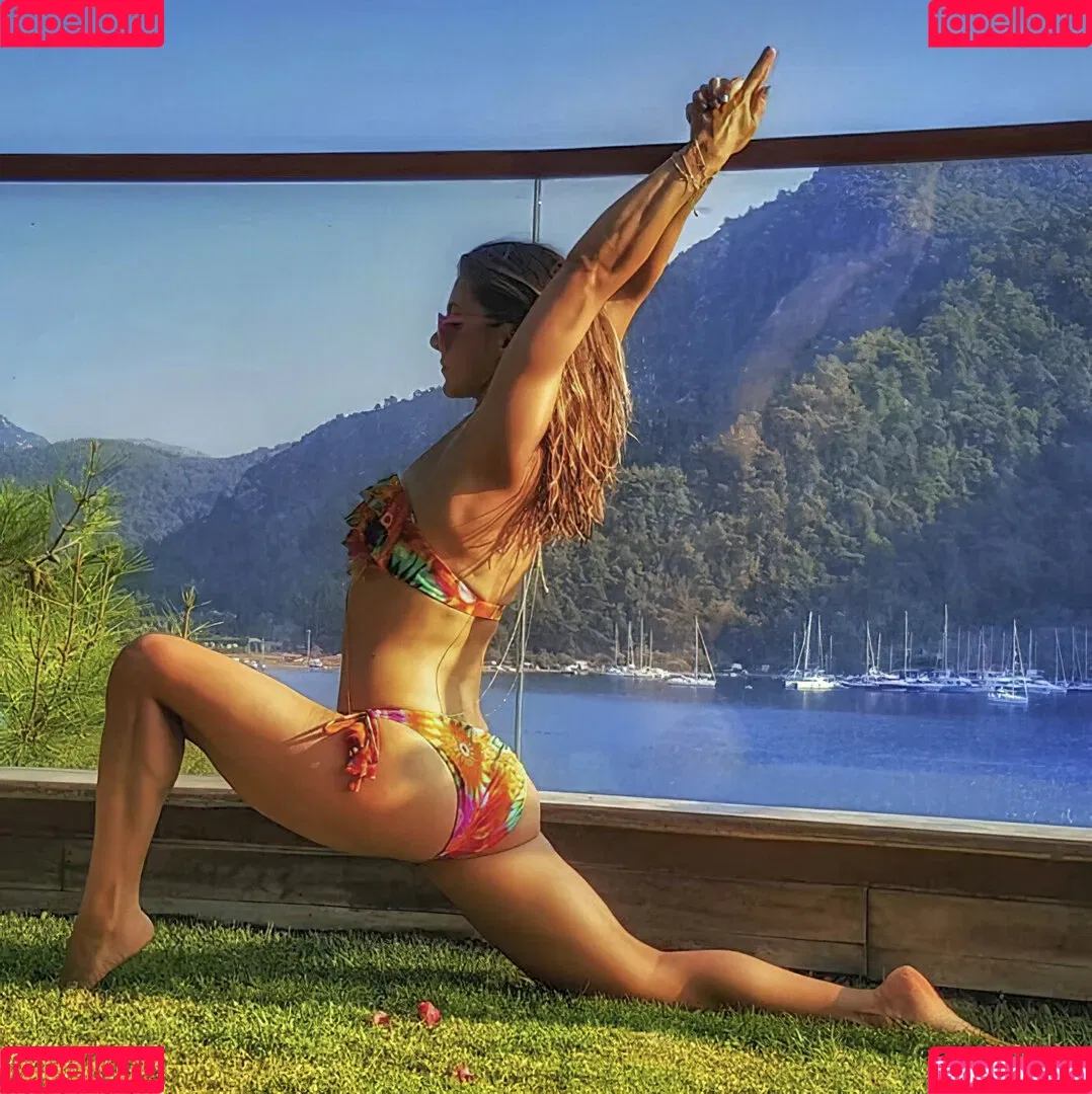 Aysegul Merve Yazici Onlyfans Photo Gallery 
