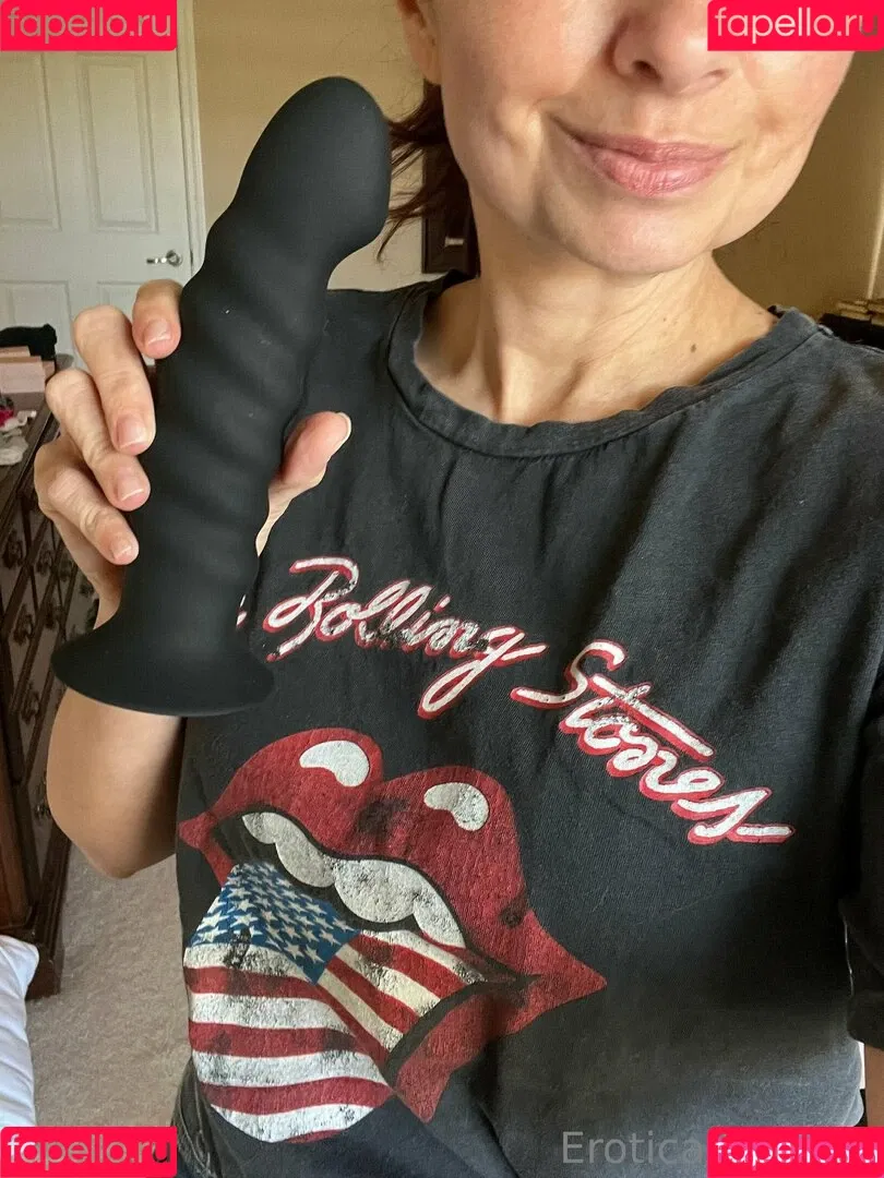 eroticawitheva Onlyfans Photo Gallery 