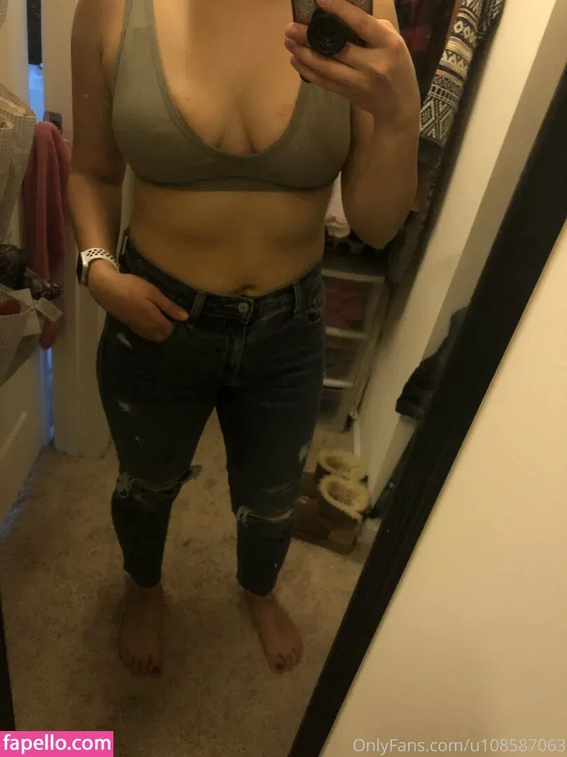 u108587063 Onlyfans Photo Gallery 