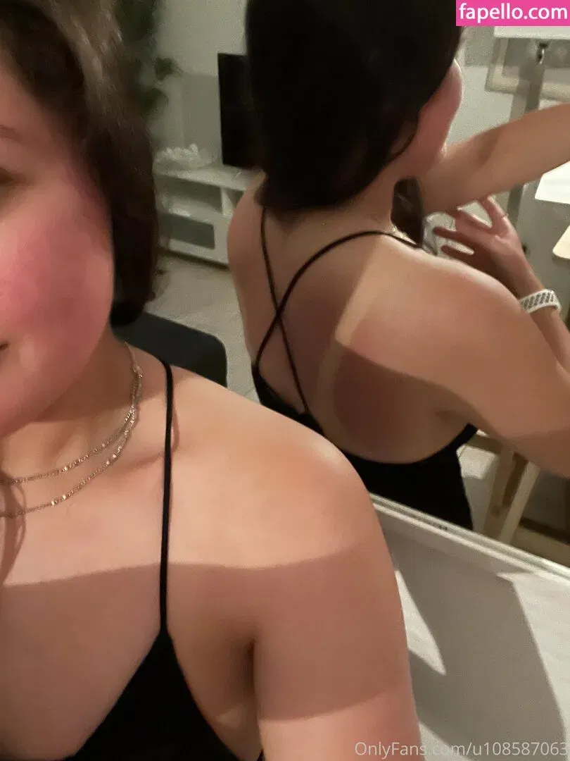 u108587063 Onlyfans Photo Gallery 