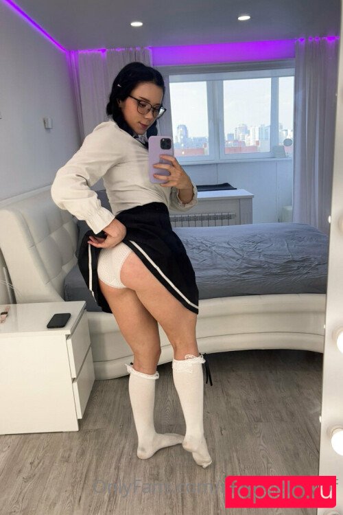 Sweet Petitetoes Nude Onlyfans Photo 24